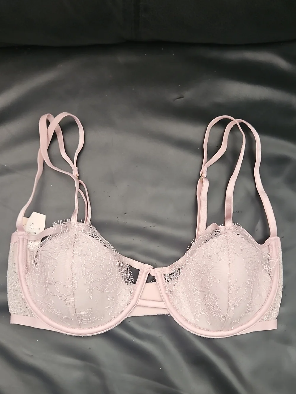 Victoria Secret Delicate Feminine Lace Underwire Bra - Light Pink 34D Nwt - Picture 1 of 7